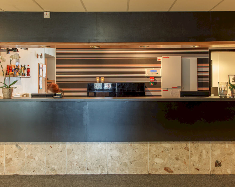 Best Western Hotel Park Astoria Enköping Екстериор снимка